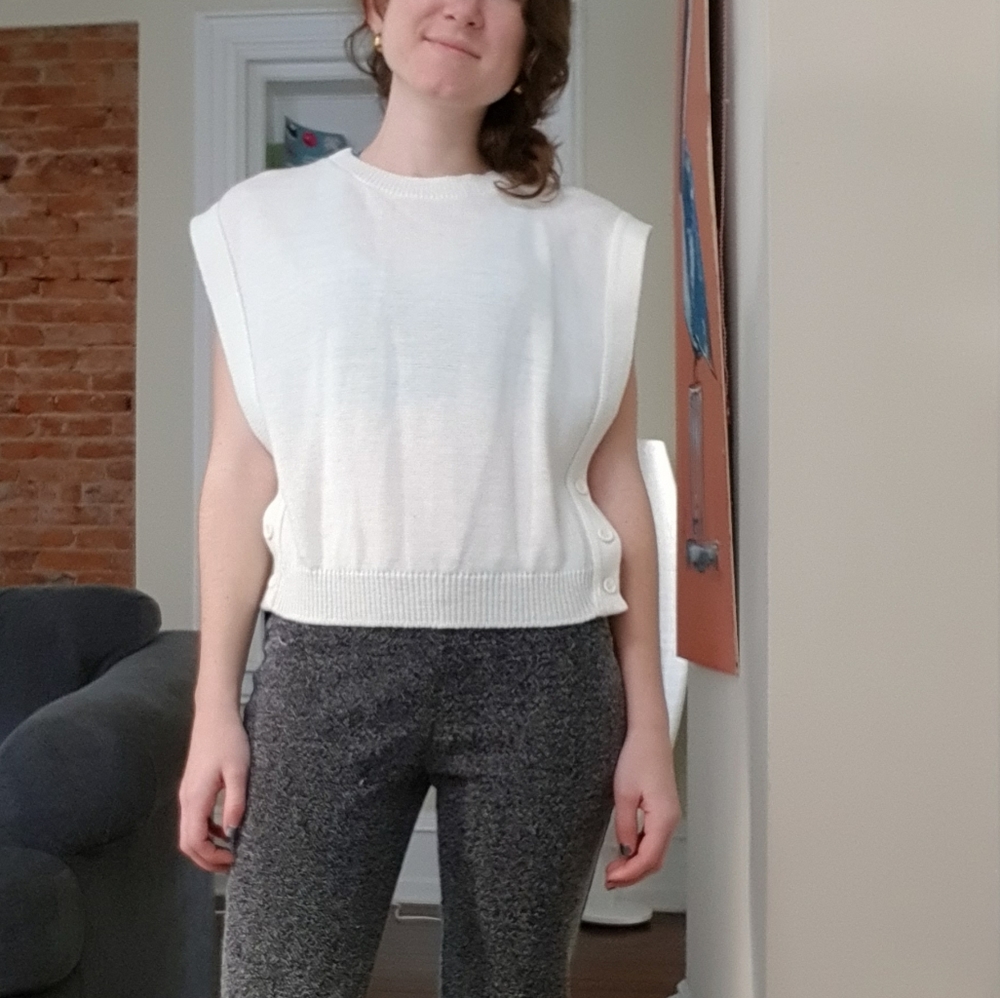 VINTAGE Wide-shouldered Sweater